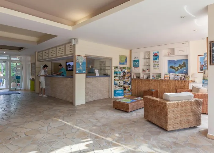 La Pinede - Maeva Ιέρ