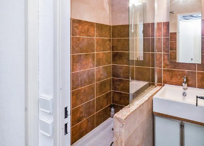 La Pinede - Maeva * Ιέρ